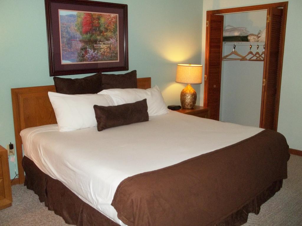 Hotel Fairways Of The Mountain à Lake Lure Chambre photo